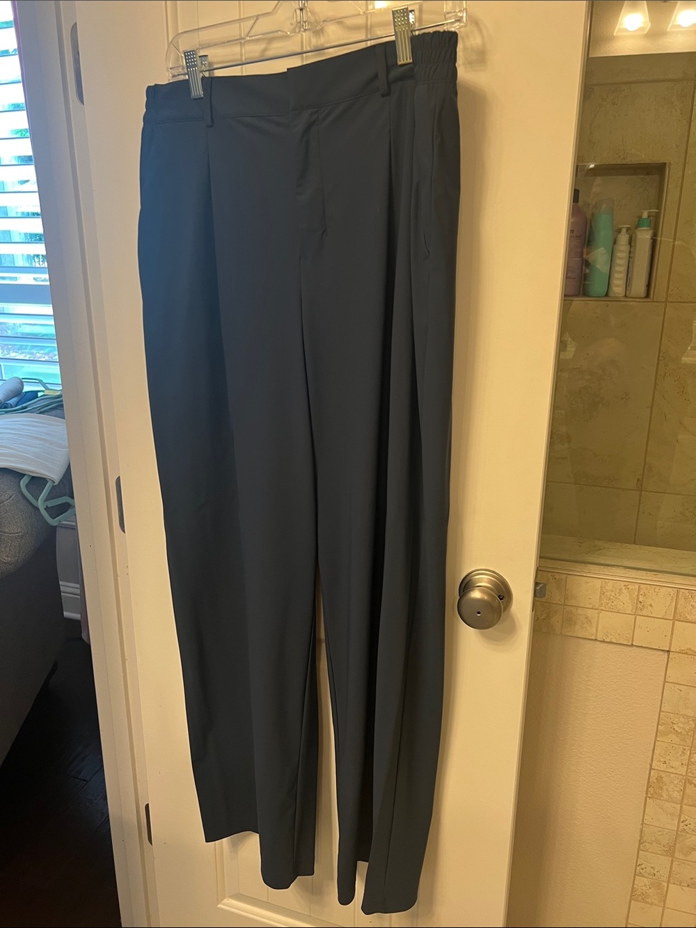 Old Navy Women’s Classic Wide Leg Pants in Navy